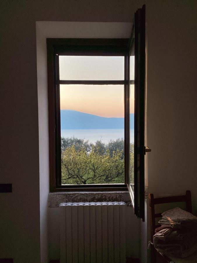 Ca Dei Casai Apartment, Lago Di Garda E Relax. Gaino Kültér fotó